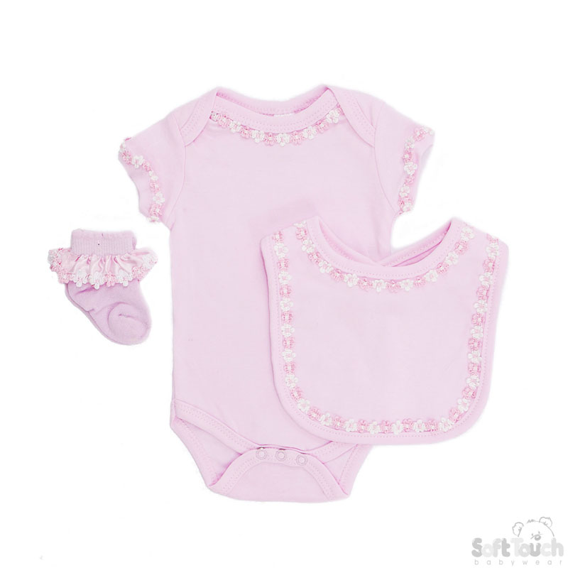 Girls 3 Pc Set : Bodysuit, Bib & Socks No. BG56